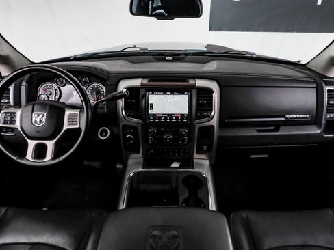 Used 2018 RAM 3500 Laramie image 16