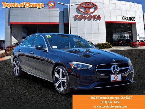 Used 2025 Mercedes-Benz C 300 4MATIC Sedan image 1