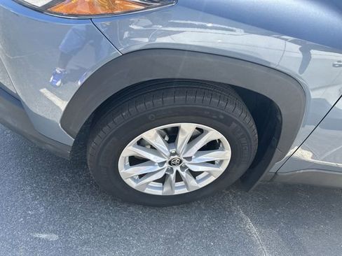 Used 2024 Toyota Corolla Cross LE image 4