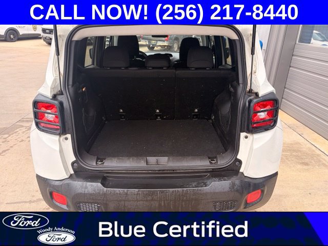 Used 2018 Jeep Renegade Latitude FWD image 7