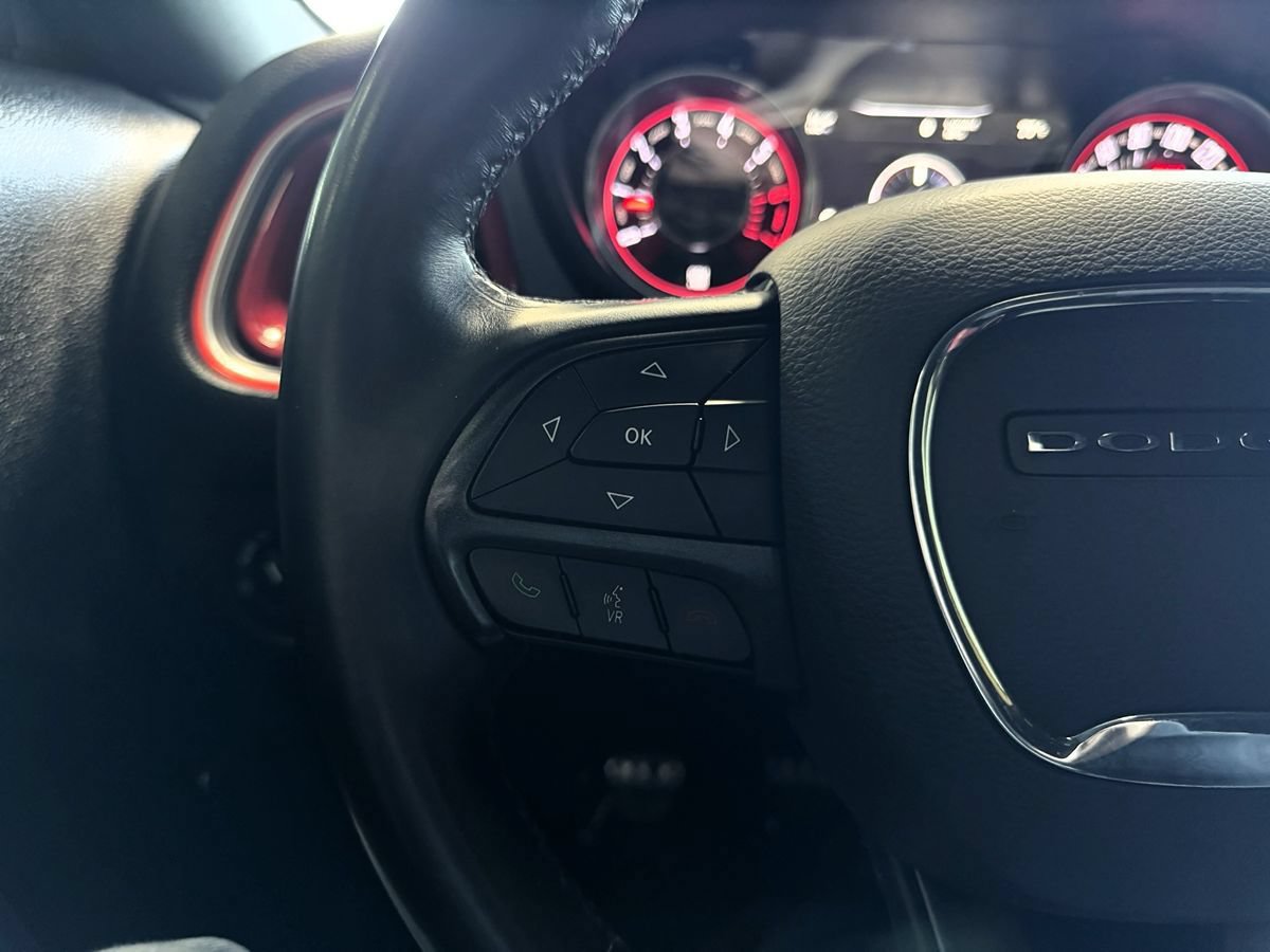 Used 2016 Dodge Challenger R/T Scat Pack RWD image 40