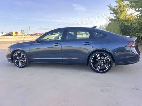 Certified 2026 Honda Accord SE image 4