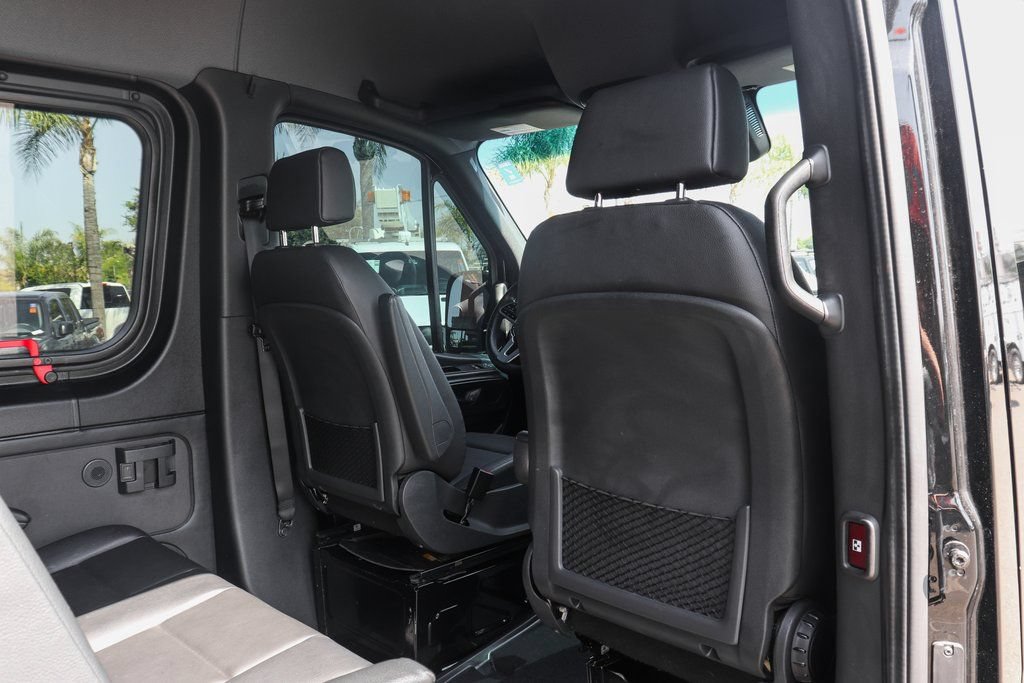 Used 2023 Mercedes-Benz Sprinter 2500 image 34
