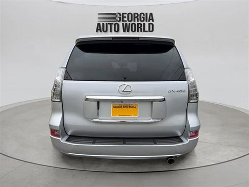 Used 2016 Lexus GX 460 w/ Premium Package AWD/4WD image 12