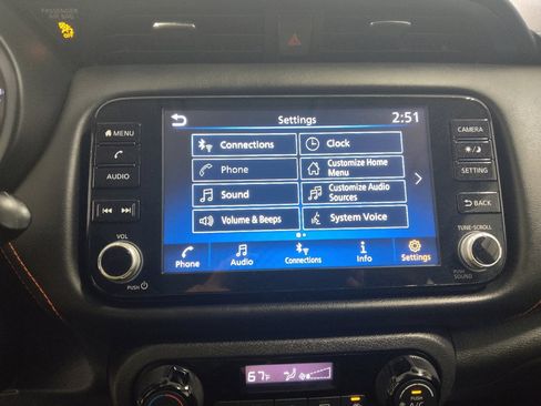 Used 2021 Nissan Kicks SR w/ Exterior Package FWD image 25