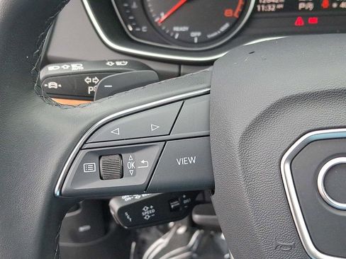 Certified 2023 Audi Q5 2.0T Premium w/ Convenience Package image 17