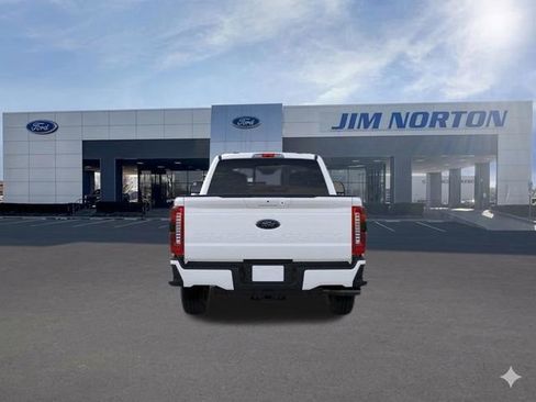 New 2026 Ford F250 Lariat w/ Black Appearance Package image 7