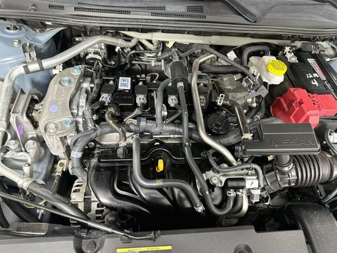 Used 2025 Nissan Sentra SV FWD image 30
