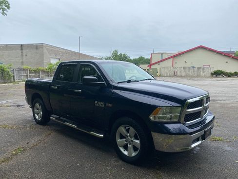 Used 2017 RAM 1500 Classic SLT AWD/4WD image 7