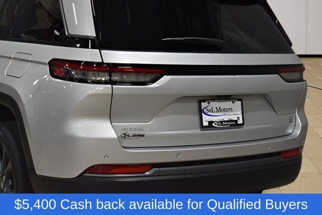 New 2026 Jeep Grand Cherokee Limited AWD/4WD image 38