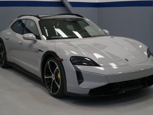 New 2026 Porsche Taycan Turbo S image 12