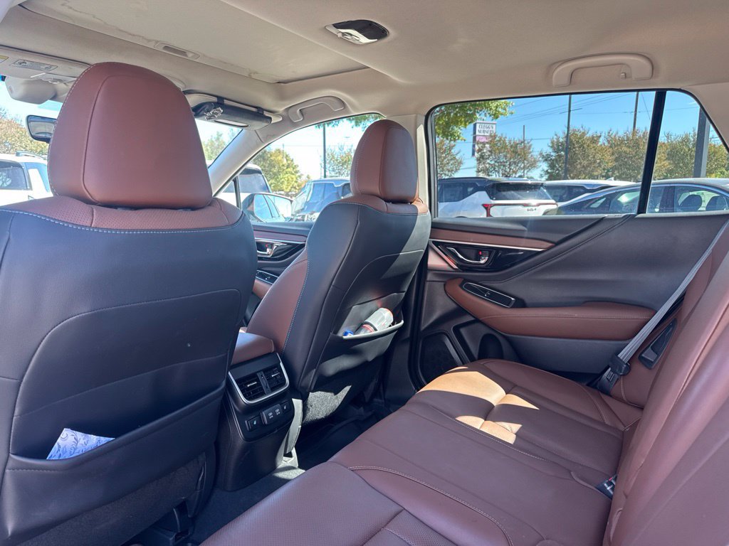 Used 2020 Subaru Outback Touring XT AWD/4WD image 11