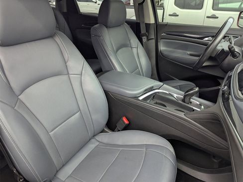 Used 2020 Buick Enclave Essence w/ Sport Touring Edition image 6