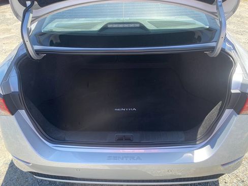 Used 2023 Nissan Sentra S image 25
