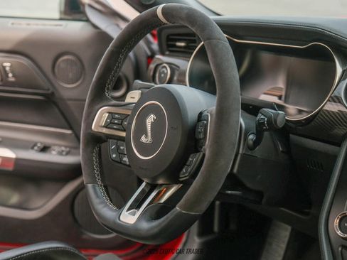 Used 2020 Ford Mustang Shelby GT500 w/ Carbon Fiber Track Pack image 59