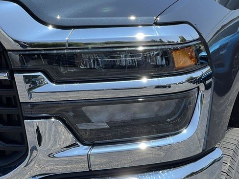 Used 2026 RAM 2500 Big Horn AWD/4WD image 34