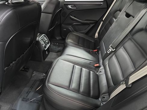 Certified 2023 Porsche Macan GTS AWD/4WD image 24