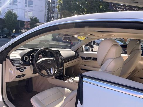 Used 2014 Mercedes-Benz E 350 Coupe image 22