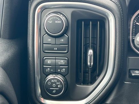 Used 2020 GMC Sierra 2500 SLT w/ Technology Package image 37