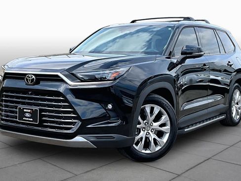 Used 2026 Toyota Grand Highlander FWD image 39