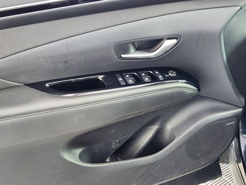 Used 2023 Hyundai Tucson Limited image 16