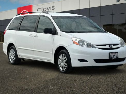 Used 2008 Toyota Sienna CE FWD image 10