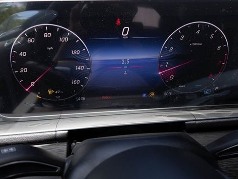 Certified 2025 Mercedes-Benz GLE 350 4MATIC image 3