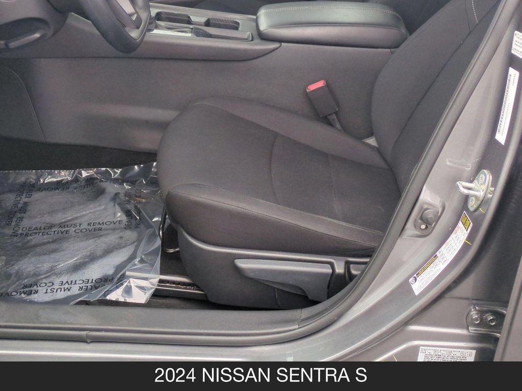 Certified 2024 Nissan Sentra S FWD image 15