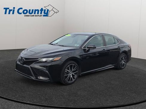 Certified 2023 Toyota Camry SE FWD image 3