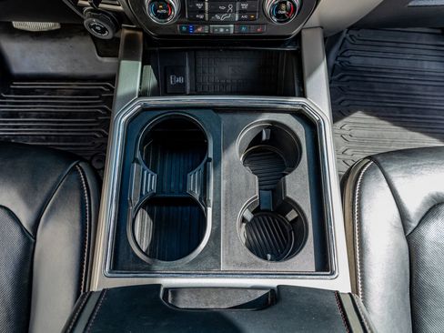 Used 2021 Ford F250 Platinum w/ Tremor Off-Road Package image 27