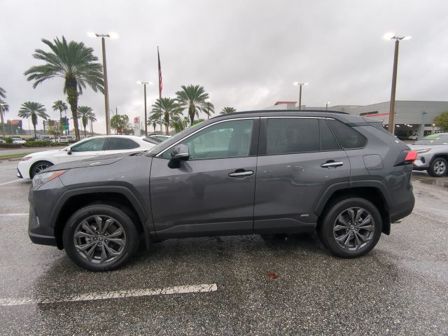 Certified 2024 Toyota RAV4 Limited w/ Advanced Technology Package AWD/4WD image 7