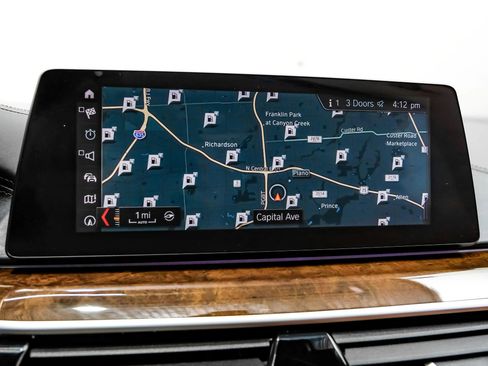 Used 2019 BMW 540i xDrive w/ M Sport Package image 25