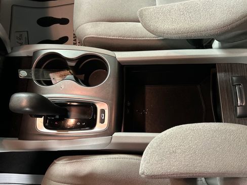 Used 2019 Honda Pilot EX image 17