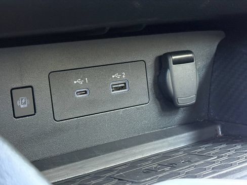 Used 2025 Nissan Altima 2.5 SV w/ SV Special Edition Package FWD image 26