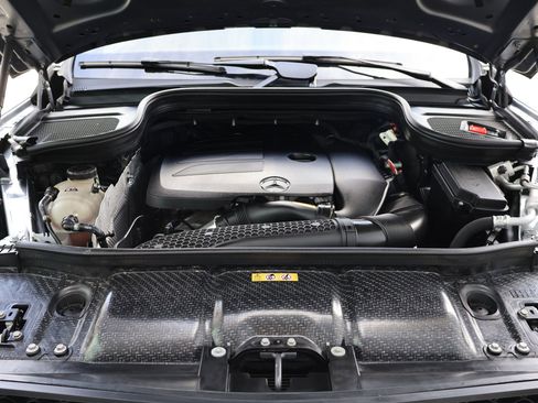 Used 2021 Mercedes-Benz GLE 350 4MATIC image 35