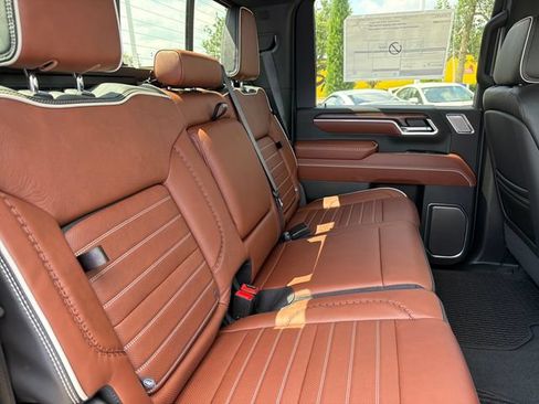 New 2026 GMC Sierra 2500 Denali Ultimate AWD/4WD image 23