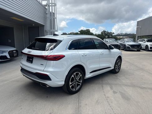 Certified 2025 Audi Q5 Premium w/ Premium Plus AWD/4WD image 6