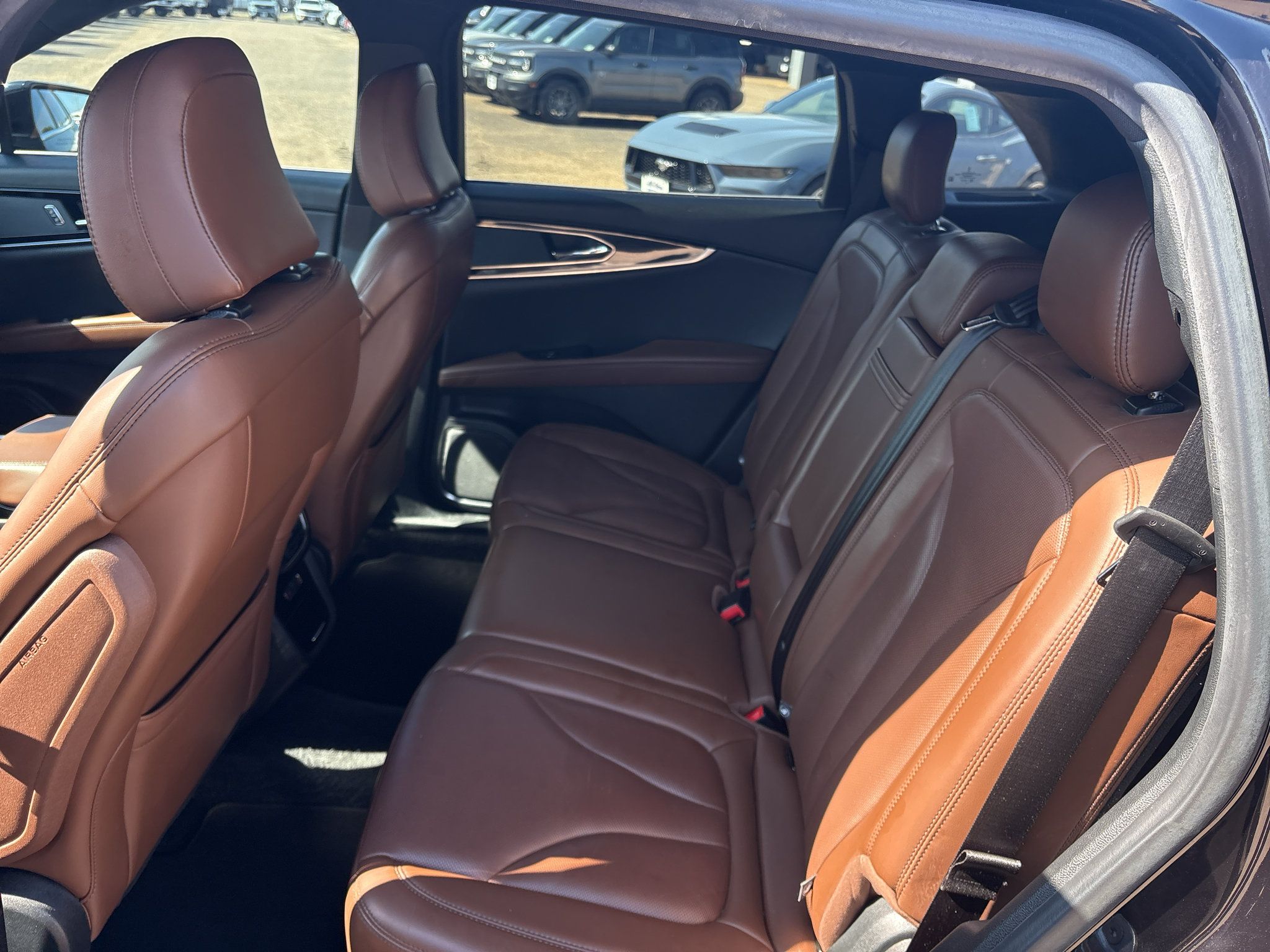Used 2022 Lincoln Nautilus Reserve FWD image 17