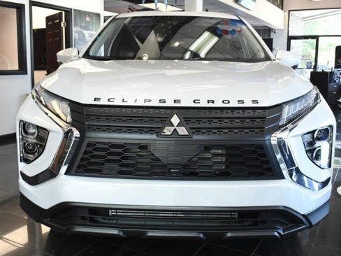 New 2026 Mitsubishi Eclipse Cross ES AWD/4WD image 2