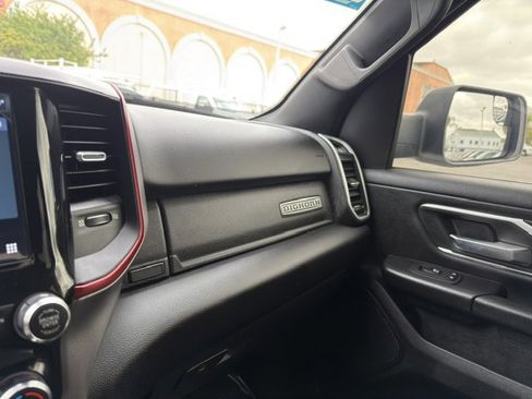 Used 2022 RAM 1500 Big Horn RWD image 33
