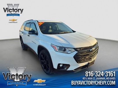 Used 2021 Chevrolet Traverse LT w/ LT Premium Package