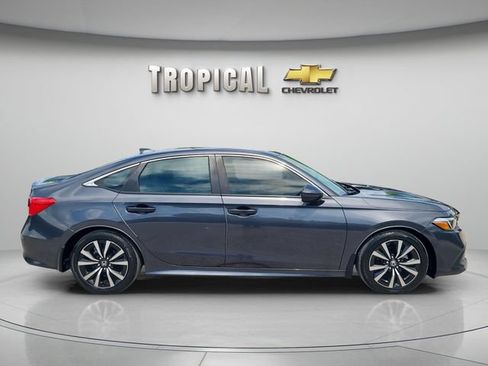 Used 2024 Honda Civic EX image 6