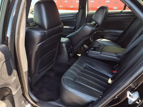 Used 2014 Chrysler 300 S w/ Light Group RWD image 16