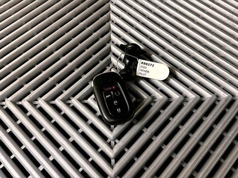 Used 2023 Honda Pilot Elite image 10