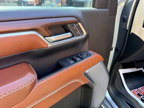 Used 2024 GMC Sierra 3500 Denali Ultimate image 20