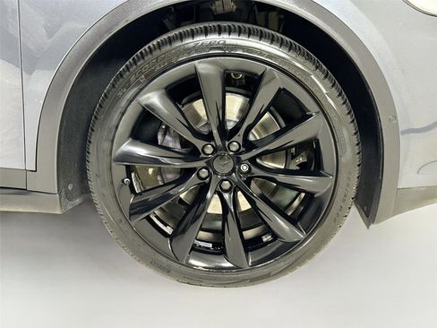Used 2018 Tesla Model X 100D AWD/4WD image 29