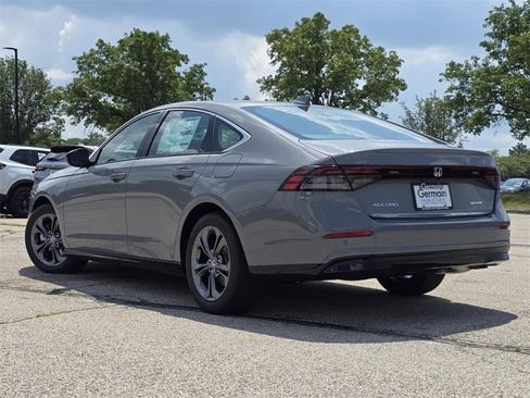 New 2025 Honda Accord EX-L image 18