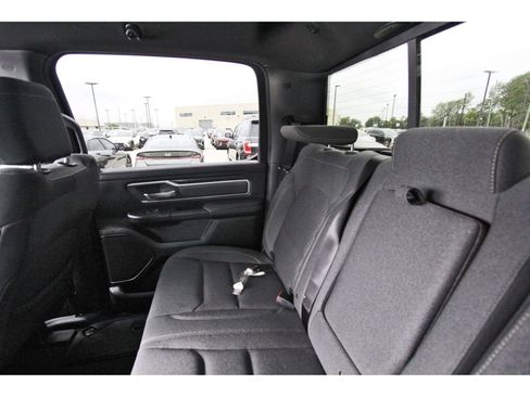 Used 2020 RAM 1500 Lone Star RWD image 14