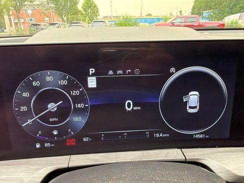 Used 2025 Kia Telluride SX X-Line AWD/4WD image 19