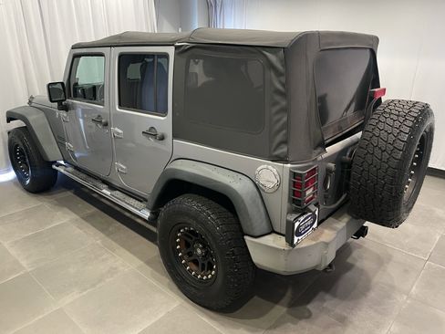 Used 2014 Jeep Wrangler Unlimited Sport w/ Quick Order Package 24S AWD/4WD image 4